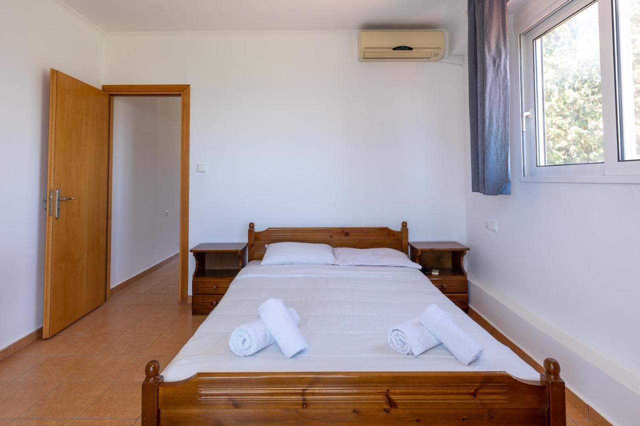 Plastiras Sea View Apartments アルハンゲロス エクステリア 写真