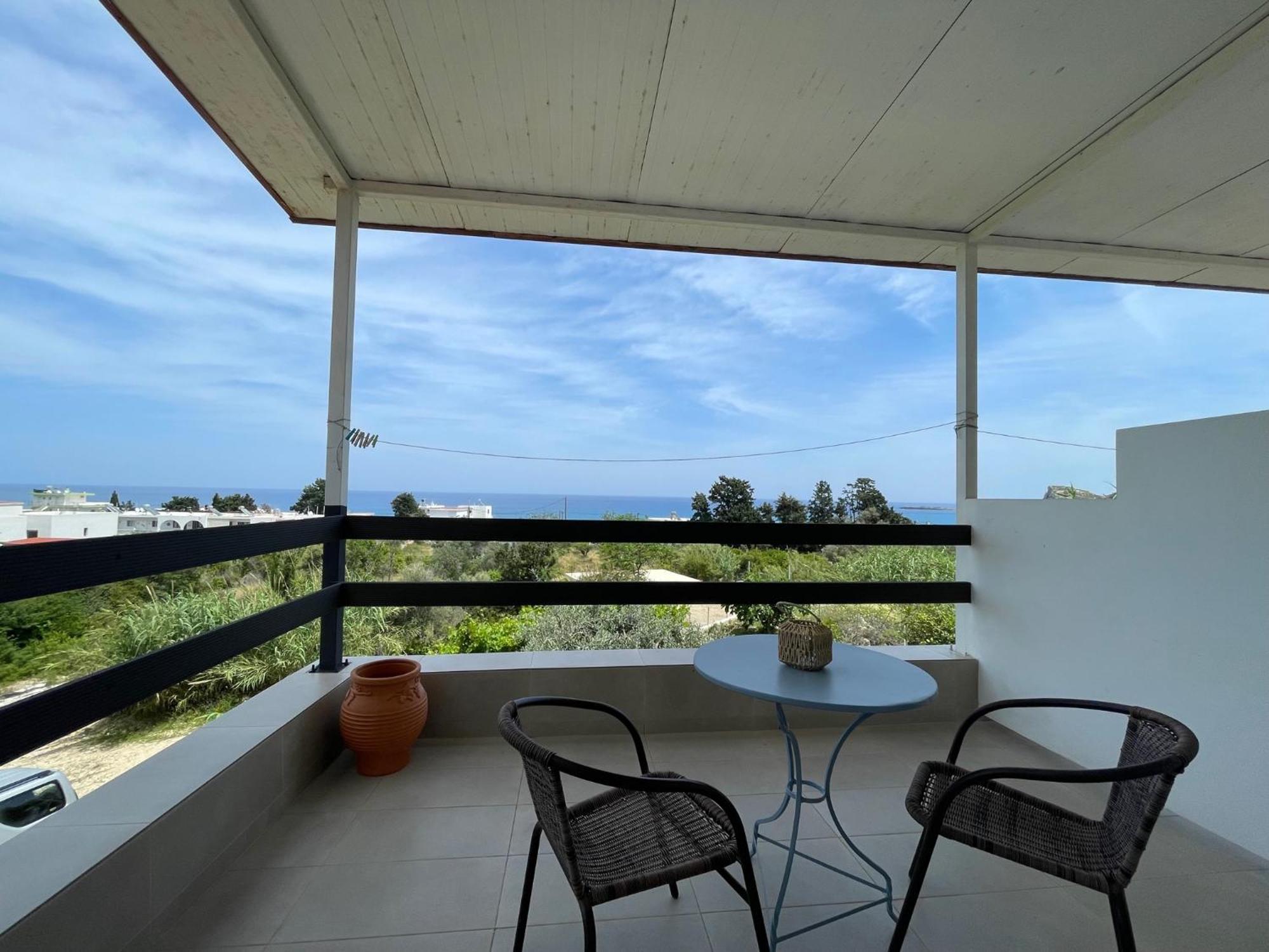 Plastiras Sea View Apartments アルハンゲロス エクステリア 写真
